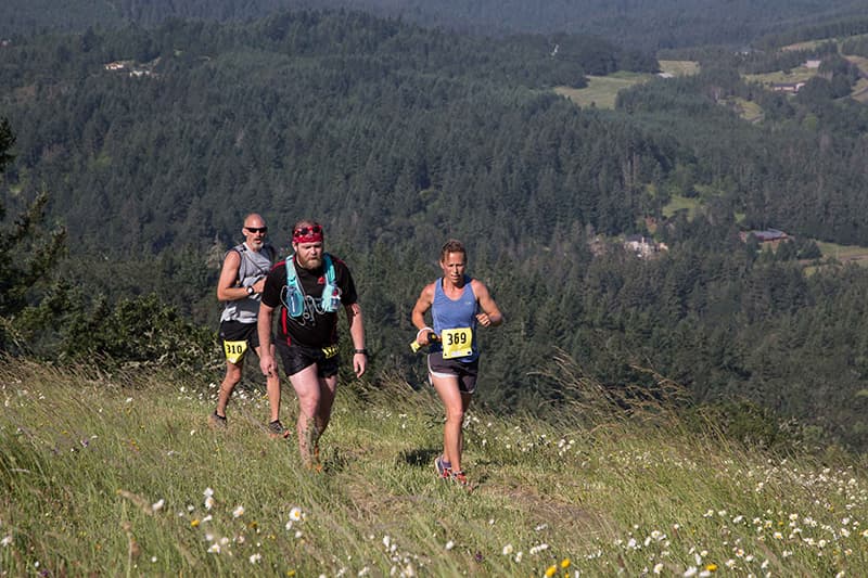 group of 30k participants sort of enjoying the vert... if vert were real